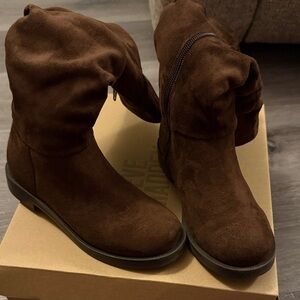 Steve Madden Tan Suede Footwear